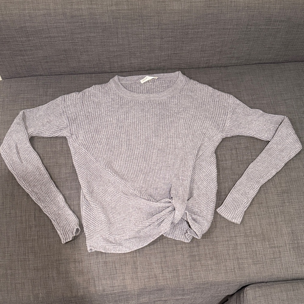 Elegant Gray Long Sleeve Knotted Top